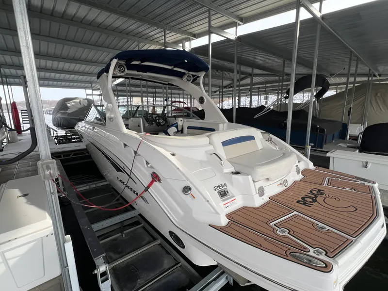 Slide: The Image of Chaparral 284 SUNESTA 2013 - 21