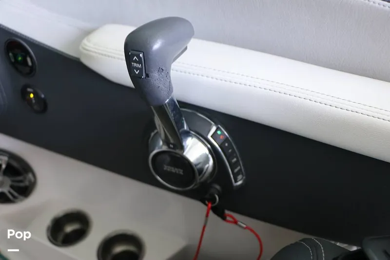 Slide: The Image of Regal LS6 2019 - 15732644