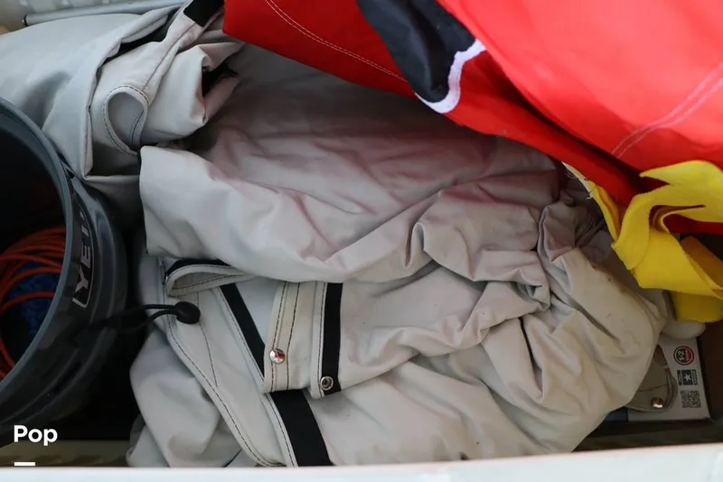 Slide: The Image of Cover - 15732535