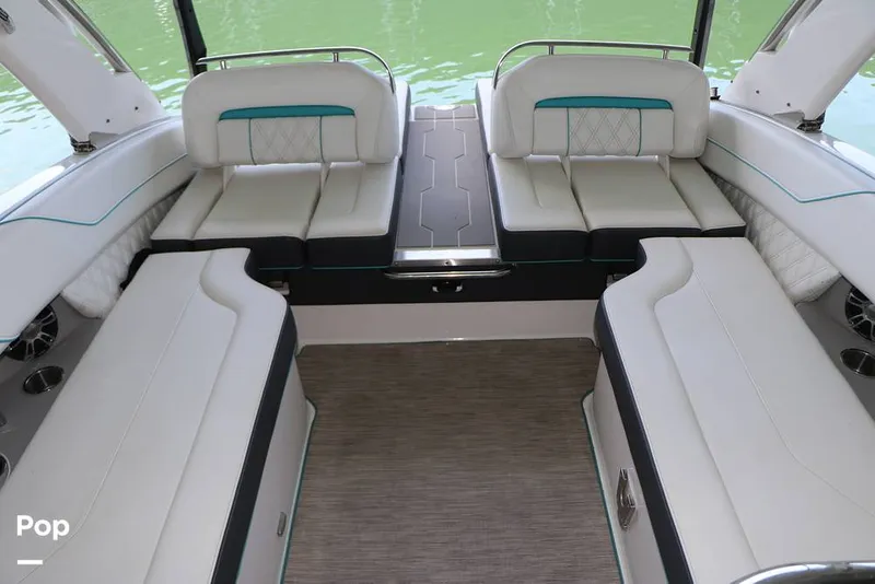 Slide: The Image of Regal LS6 2019 - 15732576