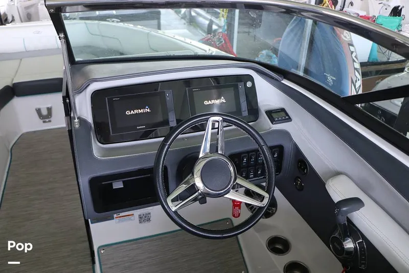 Slide: The Image of Regal LS6 2019 - 15732592