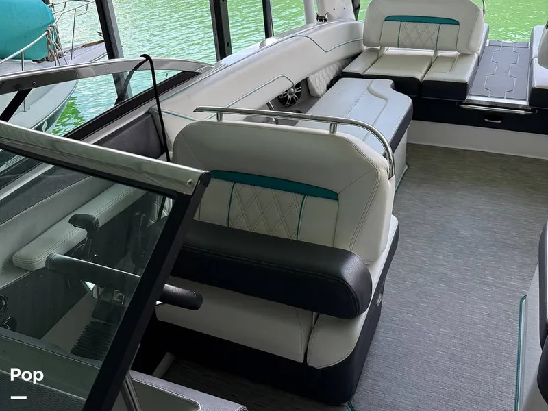 Slide: The Image of Regal LS6 2019 - 15725361