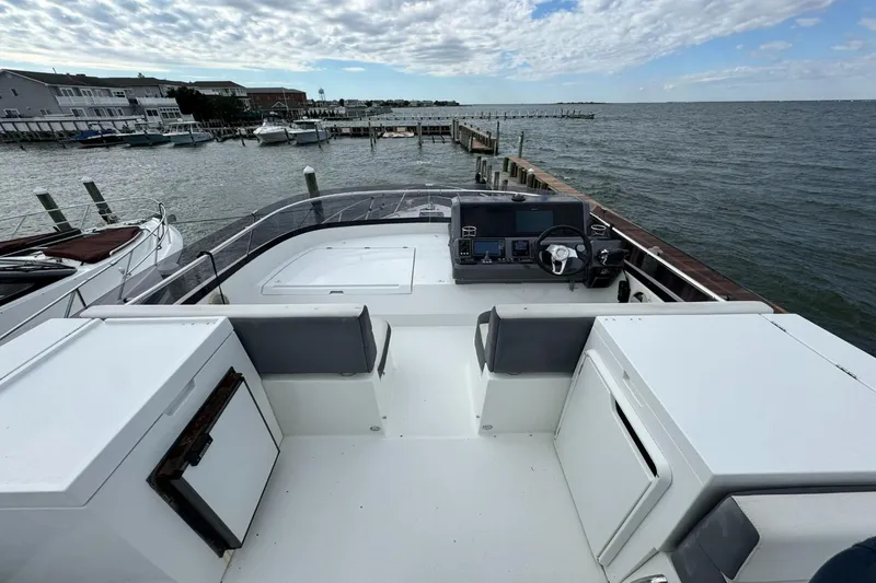 Slide: The Image of Galeon 420 2018 - 66