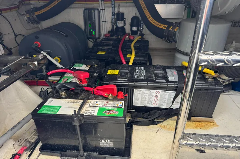 Slide: The Image of Galeon 420 2018 - 87