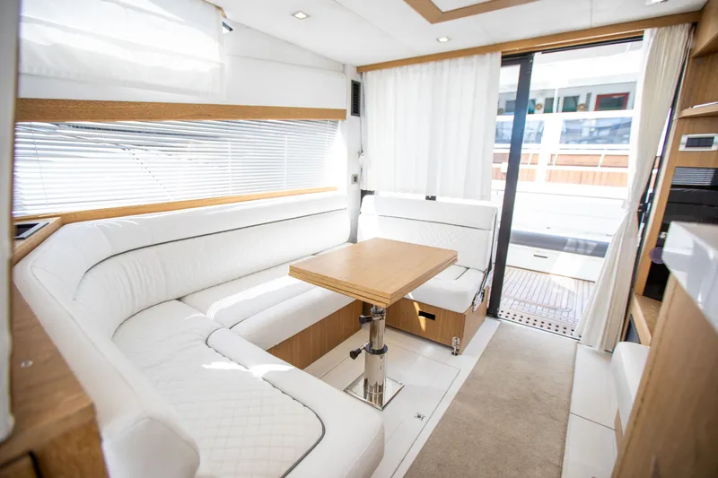 Slide: The Image of Galeon 420 2018 - 19