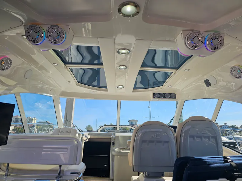 Slide: The Image of Sea Ray 500 SUNDANCER 2012 - 27