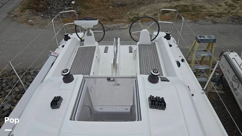 Slide: The Image of Beneteau Oceanis 30.1 2024 - 15970314