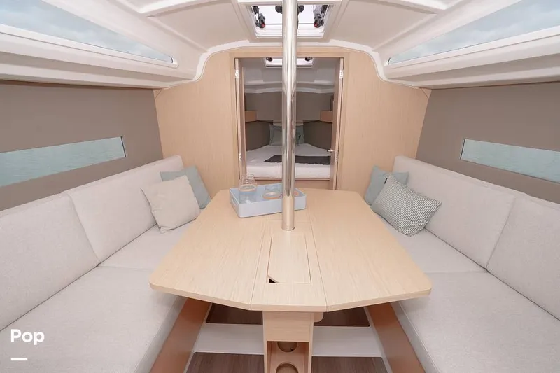 Slide: The Image of Beneteau Oceanis 30.1 2024 - 15725955