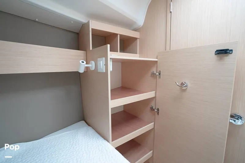 Slide: The Image of Beneteau Oceanis 30.1 2024 - 15725961