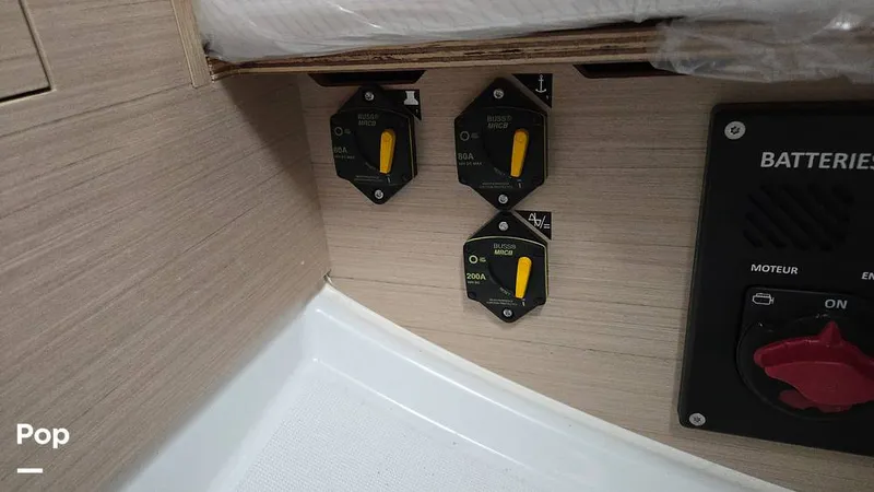 Slide: The Image of Beneteau Oceanis 34.1 2024 - 15969258