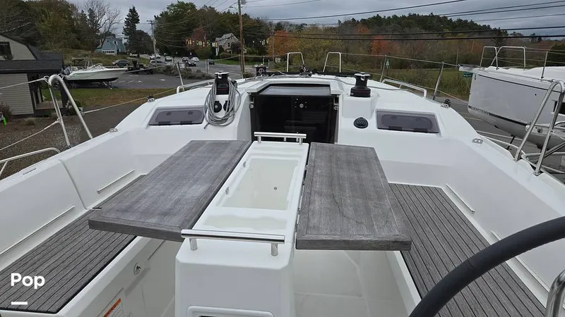 Slide: The Image of Beneteau Oceanis 34.1 2024 - 15969269