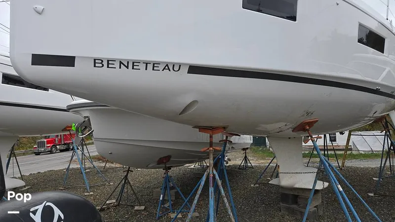 Slide: The Image of Beneteau Oceanis 34.1 2024 - 15969301