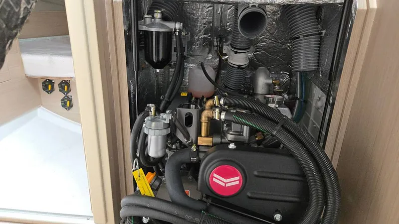 Slide: The Image of Beneteau Oceanis 34.1 2024 - 15969252