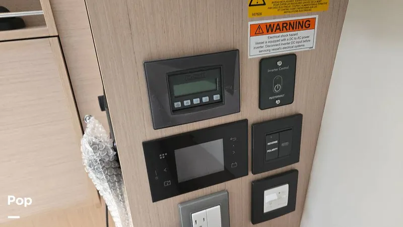 Slide: The Image of Beneteau Oceanis 34.1 2024 - 15969240