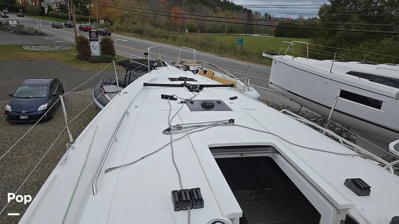 Slide: The Image of Beneteau Oceanis 34.1 2024 - 15969159