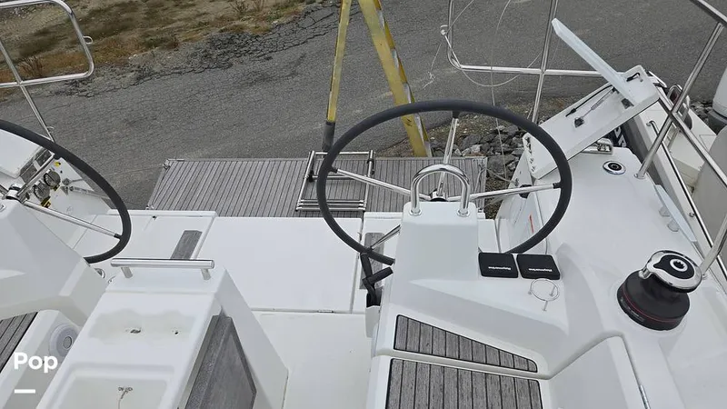 Slide: The Image of Beneteau Oceanis 34.1 2024 - 15969163