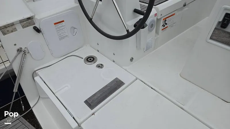 Slide: The Image of Beneteau Oceanis 34.1 2024 - 15969176