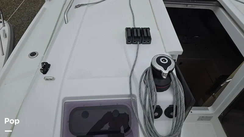 Slide: The Image of Beneteau Oceanis 34.1 2024 - 15969157