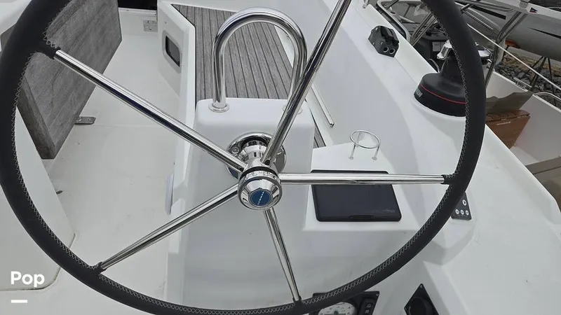 Slide: The Image of Beneteau Oceanis 34.1 2024 - 15969182