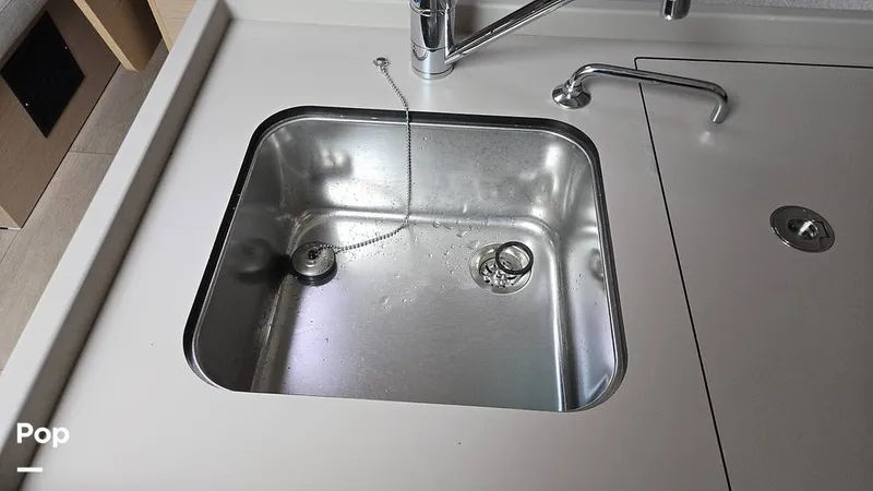 Slide: The Image of Beneteau Oceanis 34.1 2024 - 15969218