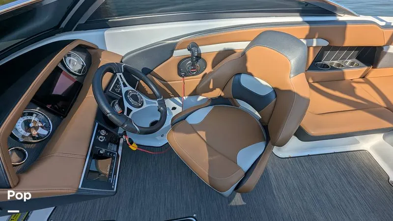 Slide: The Image of Four Winns Horizon 230 RS 2021 - 15752738