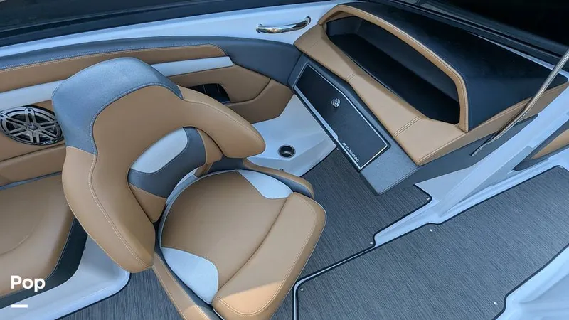 Slide: The Image of Four Winns Horizon 230 RS 2021 - 15752739