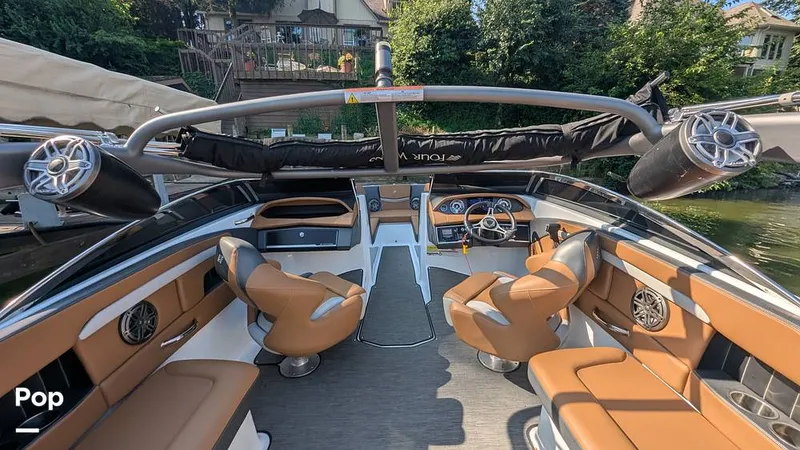 Slide: The Image of Four Winns Horizon 230 RS 2021 - 15752758