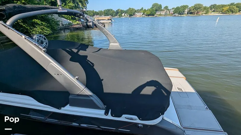 Slide: The Image of Four Winns Horizon 230 RS 2021 - 15752690