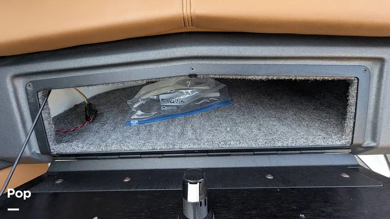 Slide: The Image of Four Winns Horizon 230 RS 2021 - 15752741