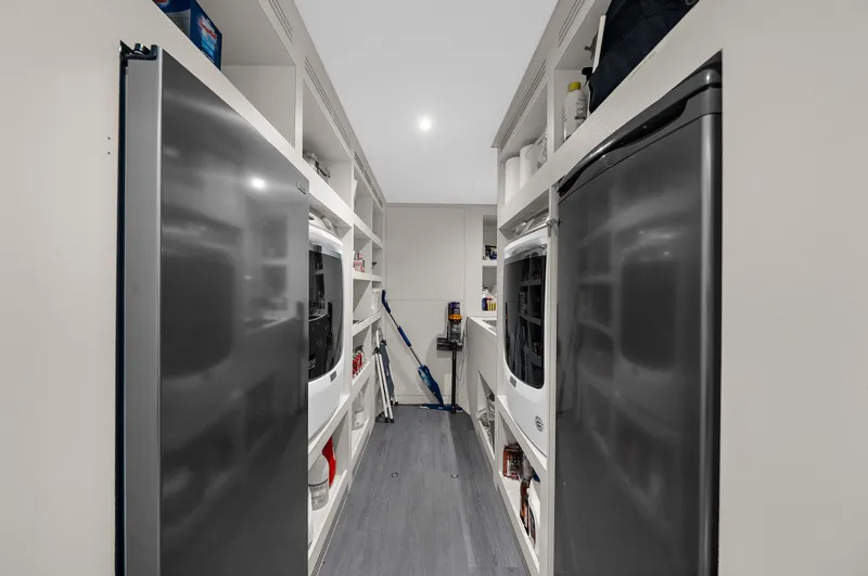 Slide: The Image of Ocean Alexander 32 L 2024 - 76