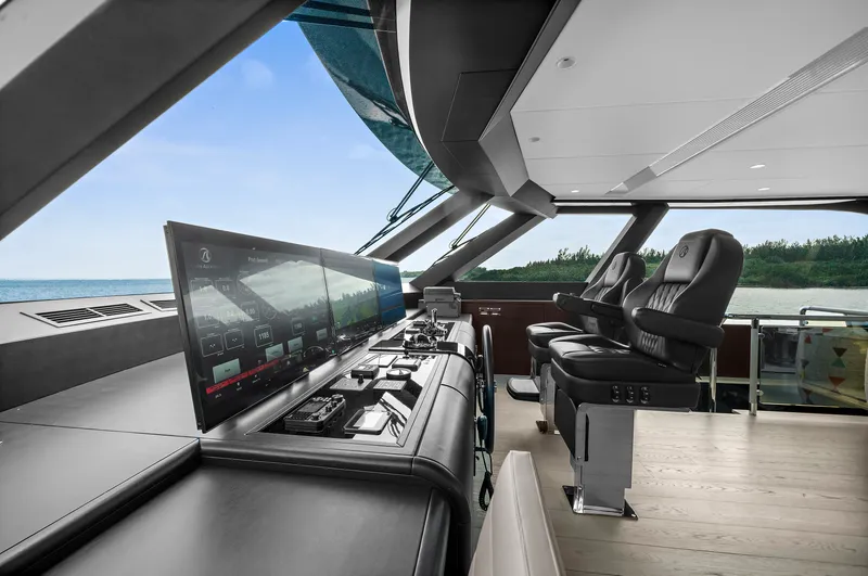 Slide: The Image of Ocean Alexander 32 L 2024 - 81