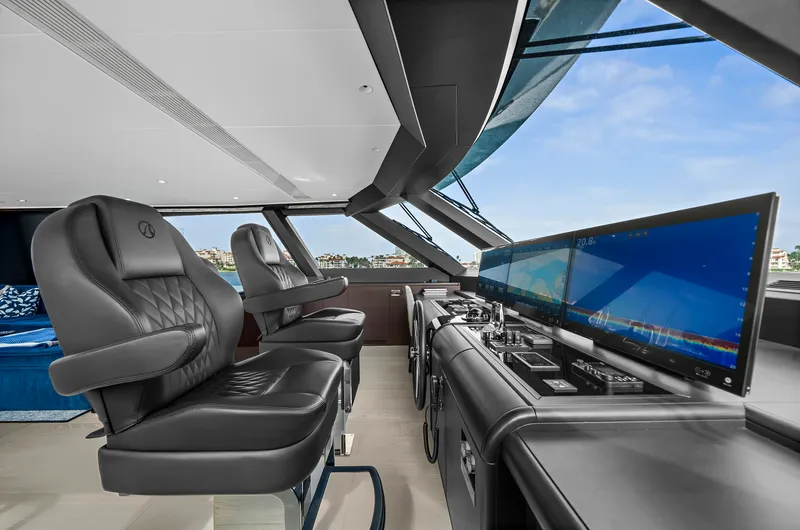 Slide: The Image of Ocean Alexander 32 L 2024 - 89