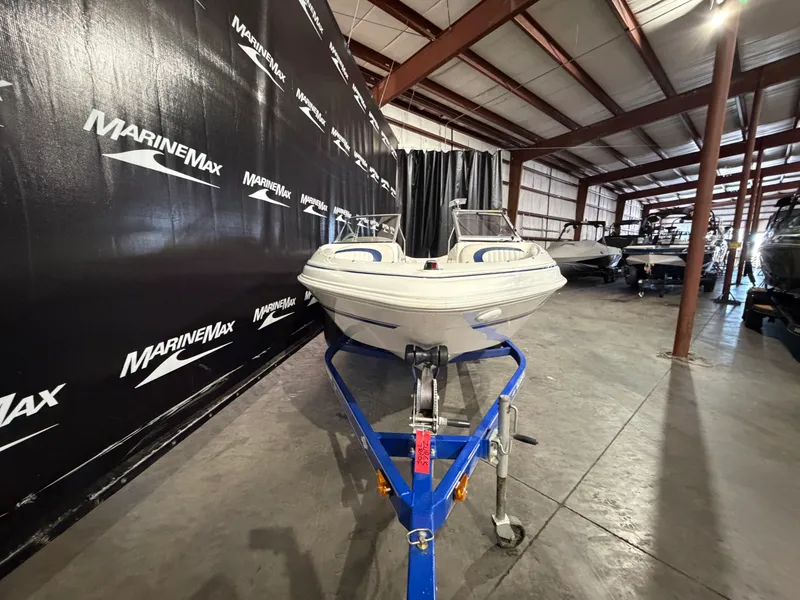 Slide: The Image of Glastron SX 195 2004 - 2