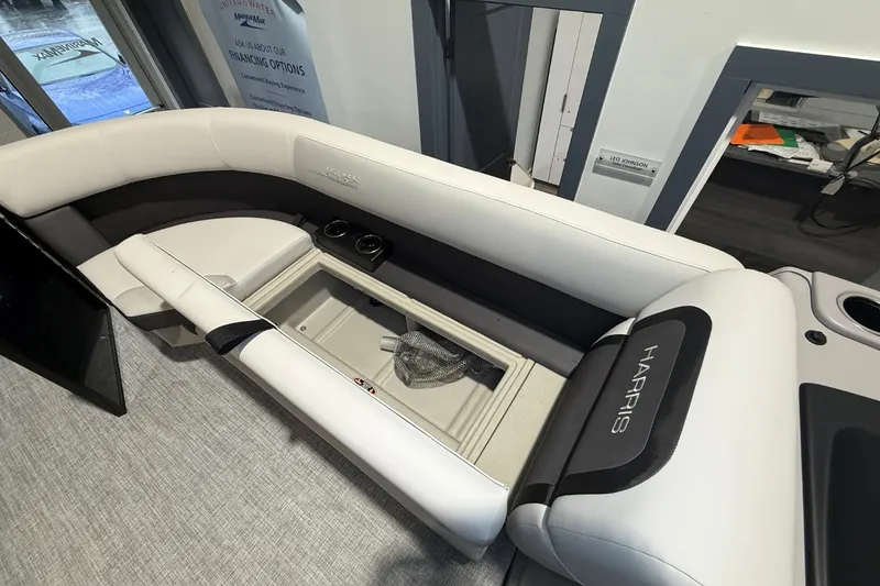 Slide: The Image of Harris Cruiser 250 2026 - 28