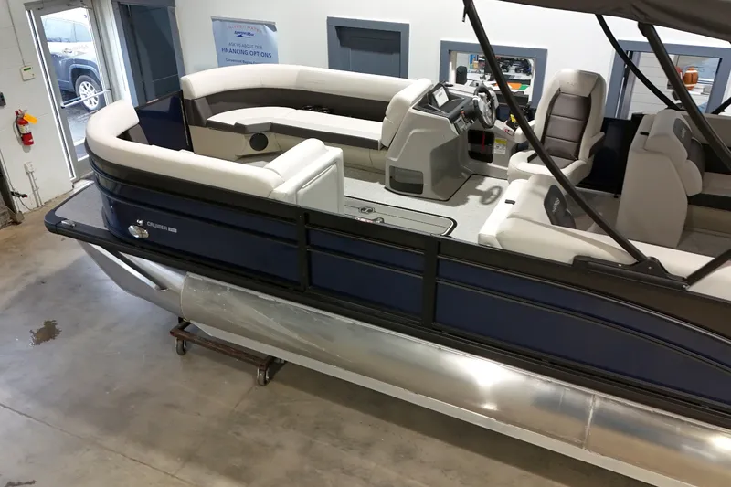 Slide: The Image of Harris Cruiser 250 2026 - 33
