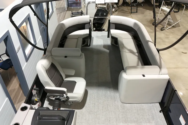 Slide: The Image of Harris Cruiser 250 2026 - 34