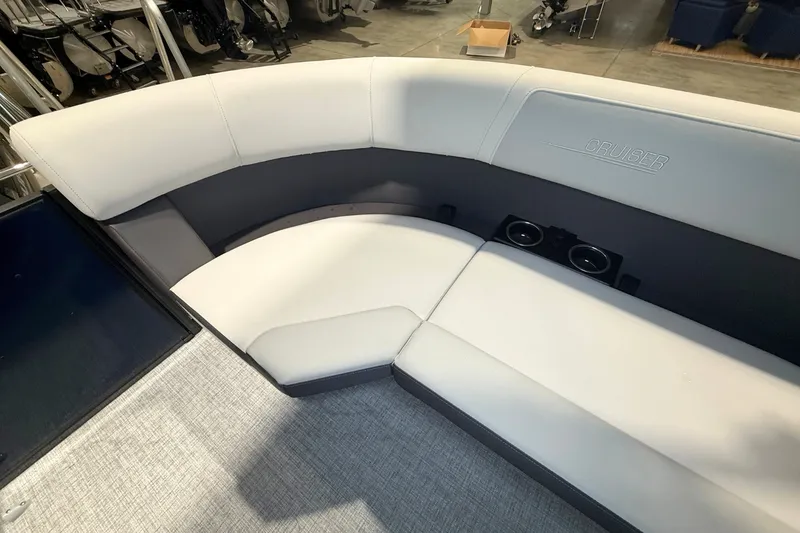 Slide: The Image of Harris Cruiser 250 2026 - 9