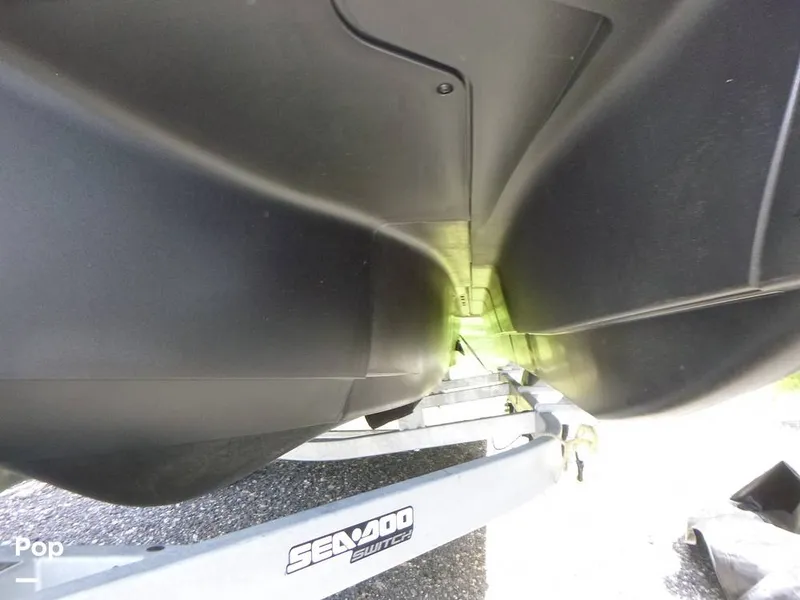 Slide: The Image of Sea-Doo Switch Cruise Limited 2025 - 16445438