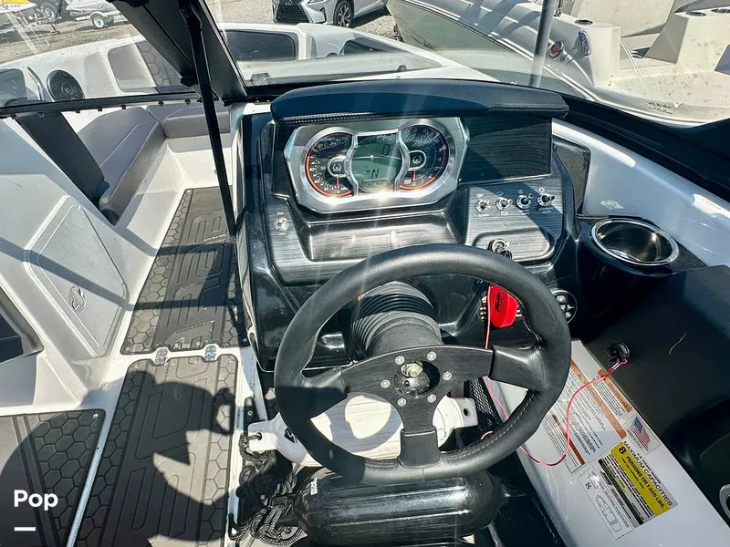 Slide: The Image of Scarab 195 ID HO 2022 - 15767227