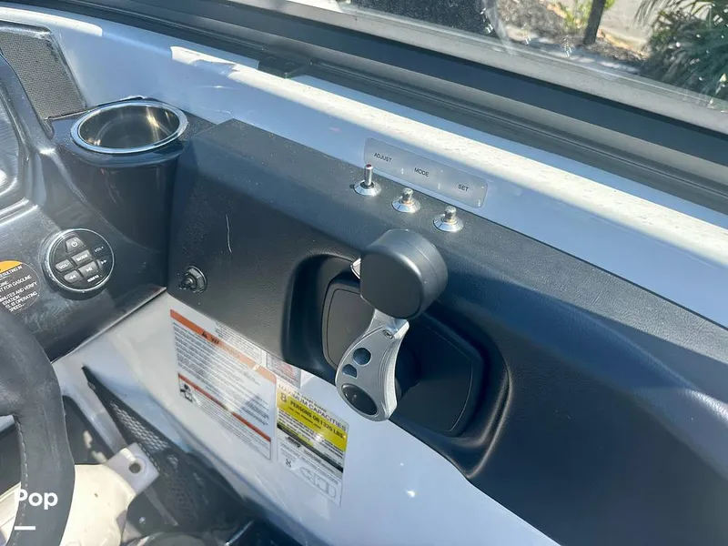 Slide: The Image of Scarab 195 ID HO 2022 - 15767222