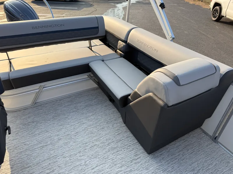 Slide: The Image of Bennington 22S 2025 - 13