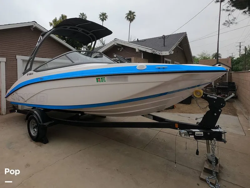 Slide: The Image of Yamaha AR 190 2022 - 15728352