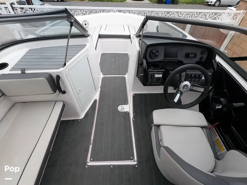 Slide: The Image of Yamaha AR 190 2022 - 15736517