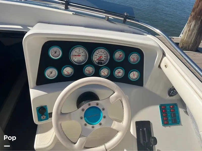 Slide: The Image of Advantage 27 Victory 1997 - 15746171