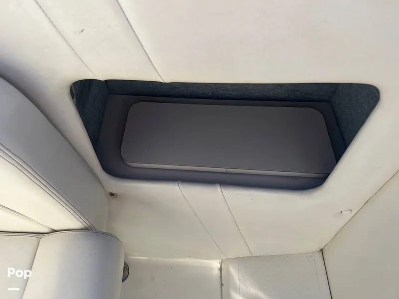 Slide: The Image of Advantage 27 Victory 1997 - 15874175