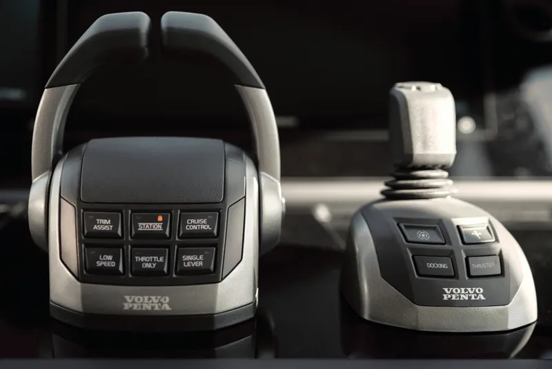 Slide: The Image of Azimut Seadeck 7 2026 - 33