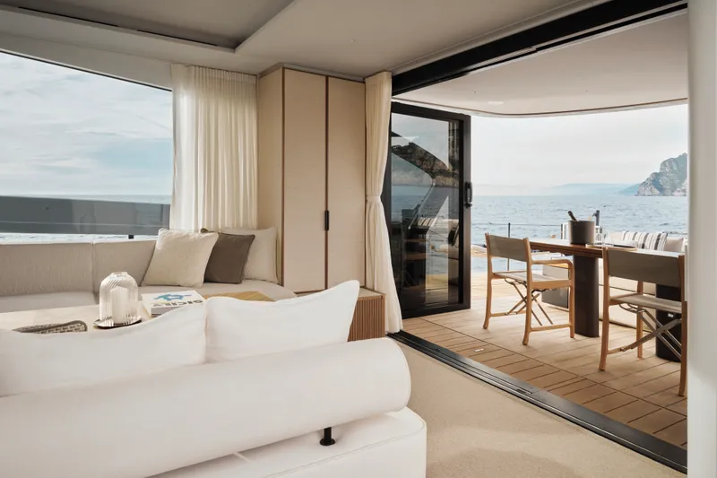 Slide: The Image of Azimut Seadeck 7 2026 - 42