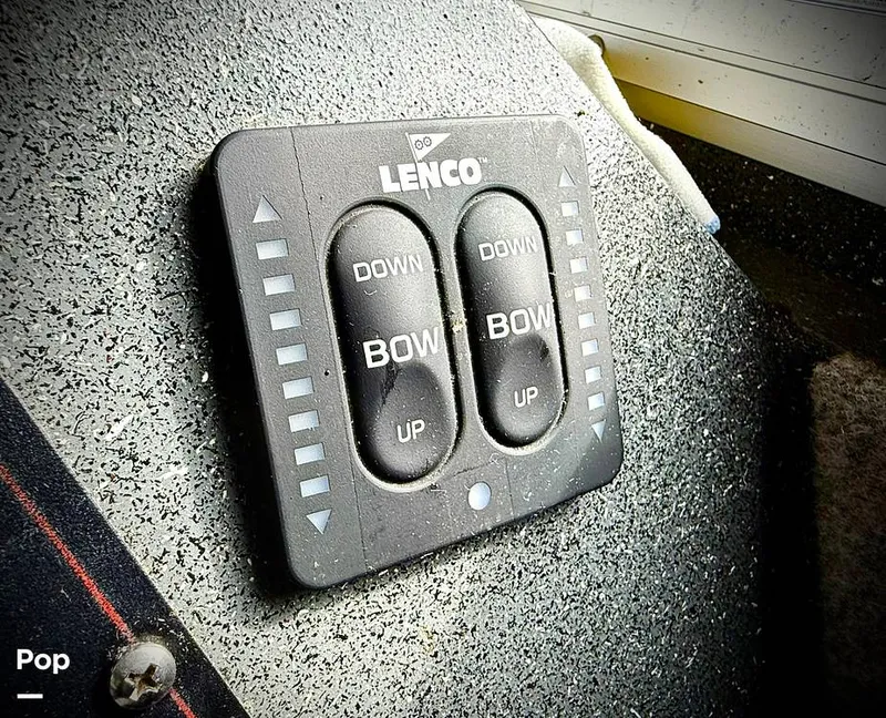 Slide: The Image of North River Seahawk OS 2006 - 15845522