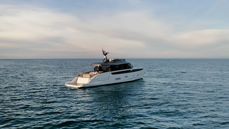 Slide: The Image of Azimut Seadeck 7 2026 - 10