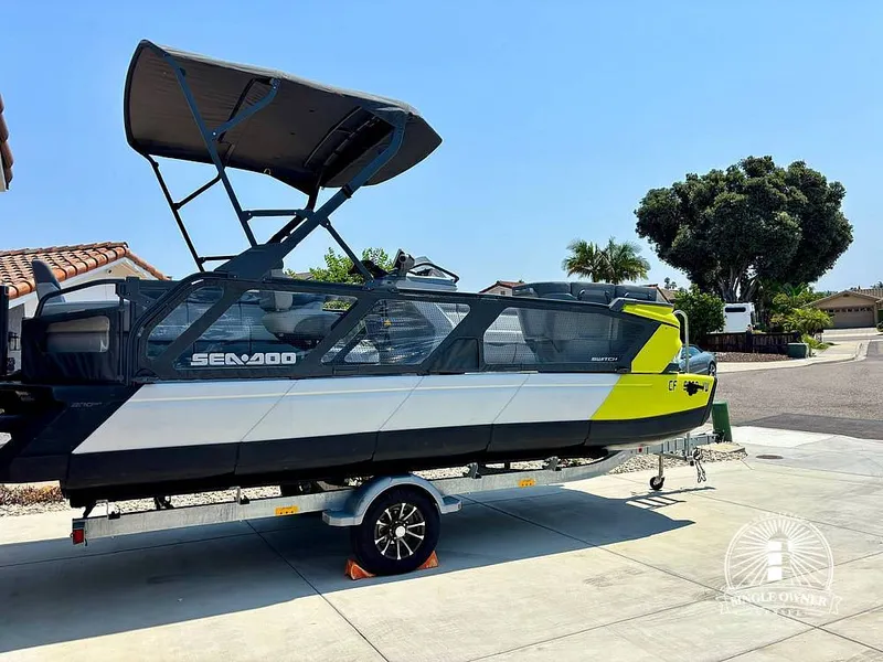 The Image of 2023 Sea-doo 21 Switch Cruise-full Bimini - 15750733